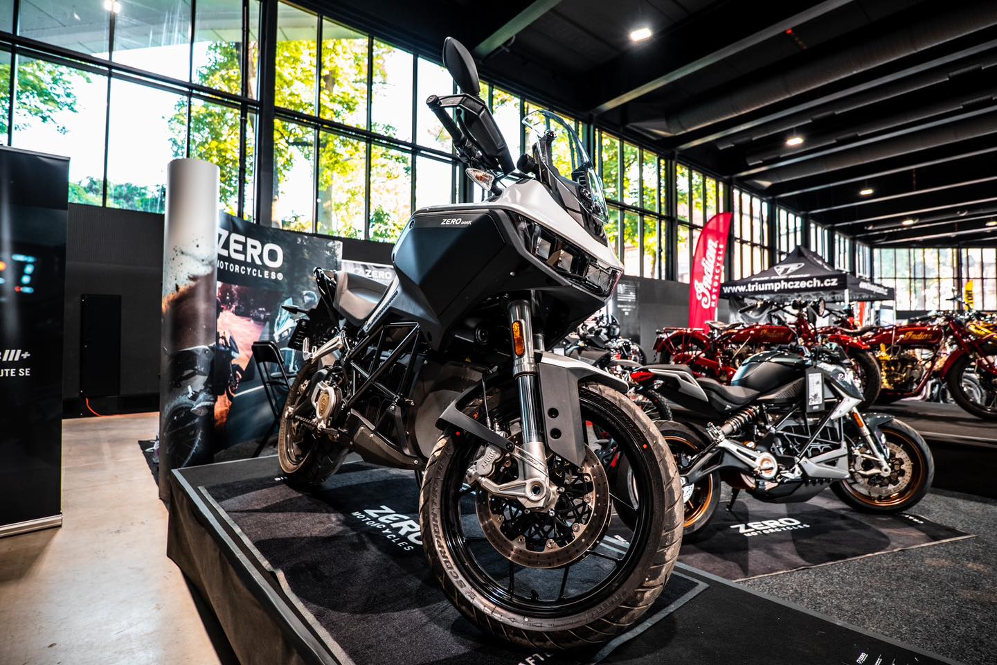 Zero Motorcycles se zařadilo mezi Legendy